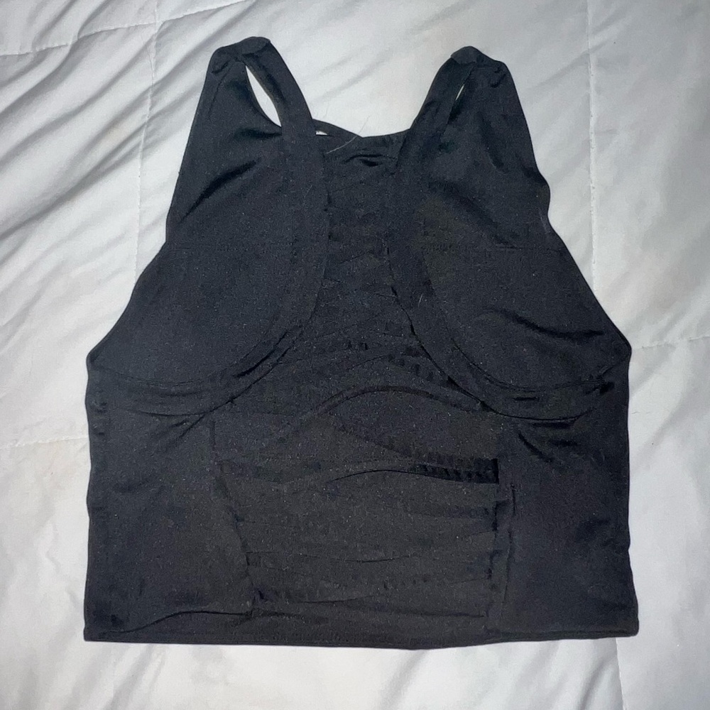 workout top